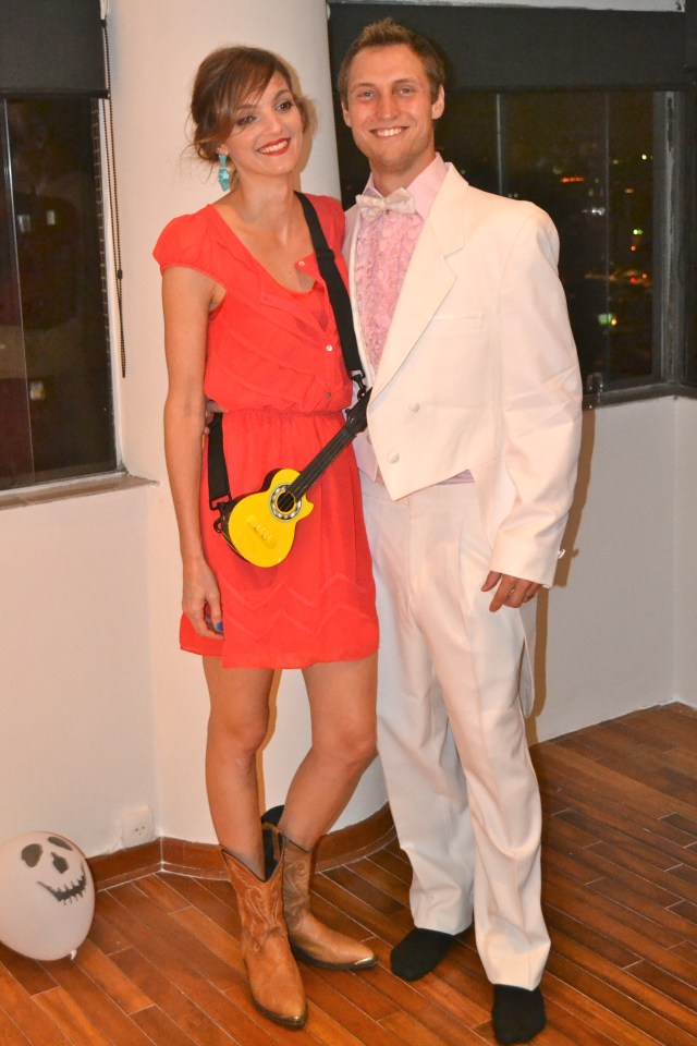 Suzanna & Jeff as Taylor Swift & a throw-back hottie