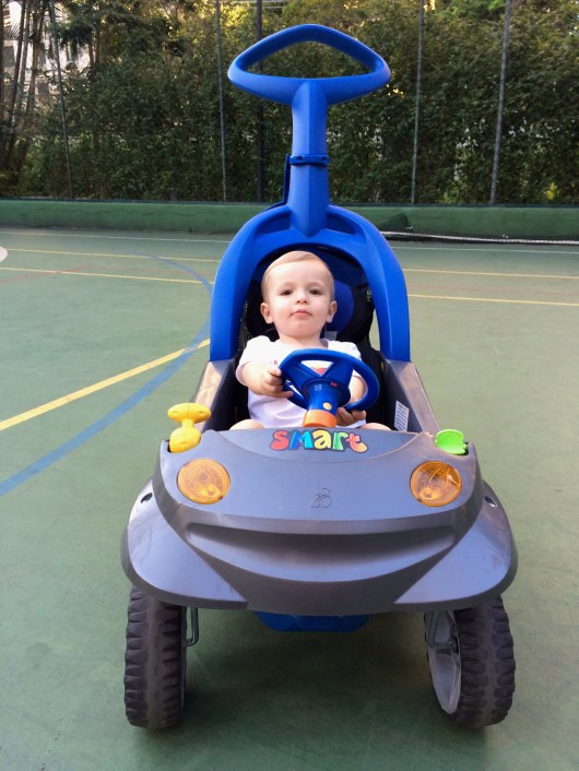 Lean back. Lean back.